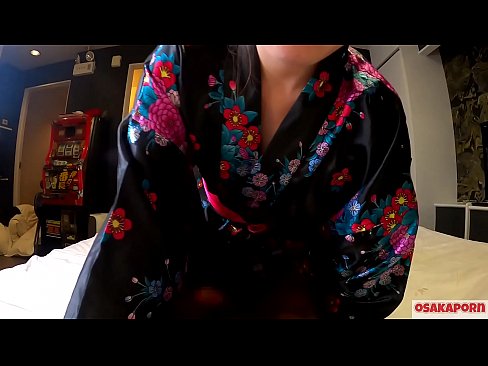 ❤️ 年轻的COSPLAY女孩喜欢性爱到高潮，在女骑手和口交的喷水。亚洲女孩与毛茸茸的阴户和美丽的乳房在传统的日本服装在业余视频显示自慰与他妈的玩具。樱花3 OSAKAPORN. Porno❤