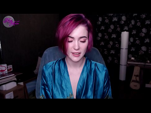 ❤️ 俄罗斯女孩用英语指导打飞机 Porno❤