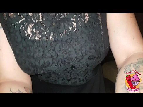 ❤️ 淫荡的继妹给他口交和西班牙语 Porno❤